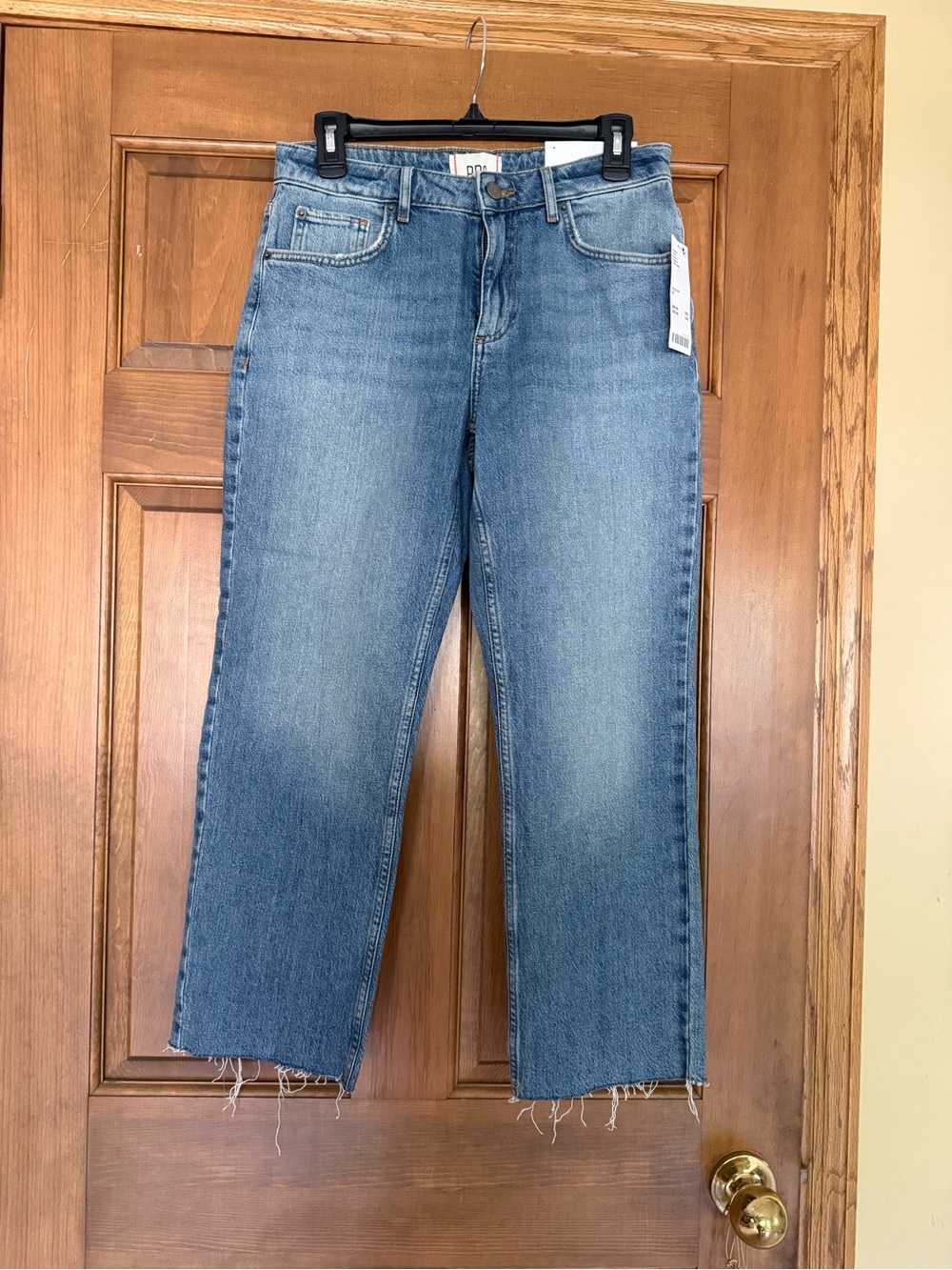 BDG Light Blue Cropped Ankle Jeans